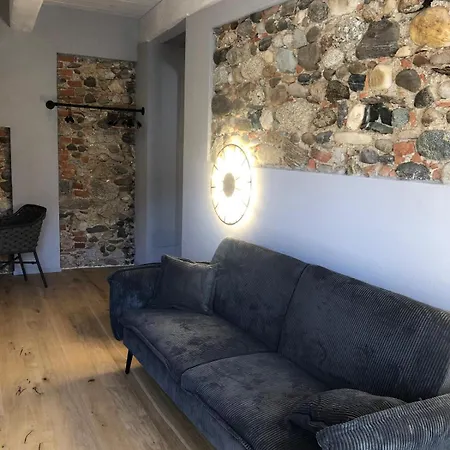 Decanter House - Wine Alto Piemonte