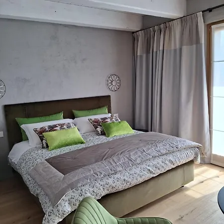 ファームステイ Decanter House - Wine Alto Piemonte ボルゴマネーロ