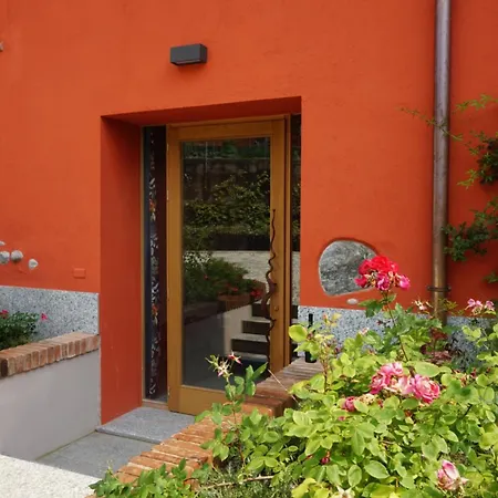Decanter House - Wine Alto Piemonte *