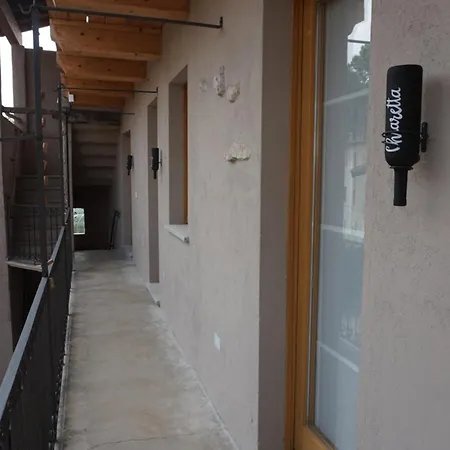 Decanter House - Wine Alto Piemonte * ボルゴマネーロ