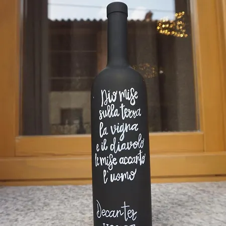 Farma Decanter House - Wine Alto Piemonte Borgomanero