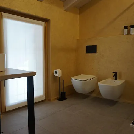 Agroturismo Decanter House - Wine Alto Piemonte