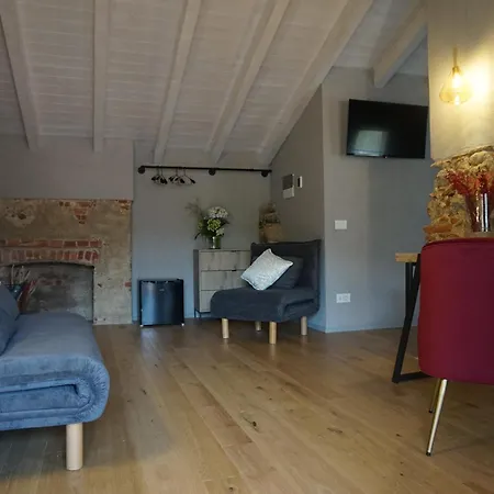 Decanter House - Wine Alto Piemonte ボルゴマネーロ