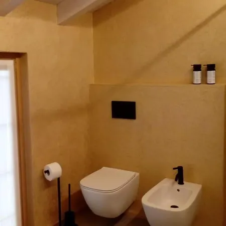 Decanter House - Wine Alto Piemonte