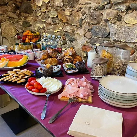 Decanter House - Wine Alto Piemonte ボルゴマネーロ